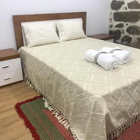 Cantinho Tecedeiras * Mondim de Basto