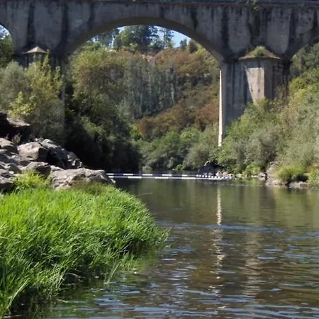 Cantinho Tecedeiras Hébergement de vacances *